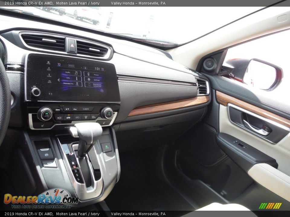 2019 Honda CR-V EX AWD Molten Lava Pearl / Ivory Photo #21