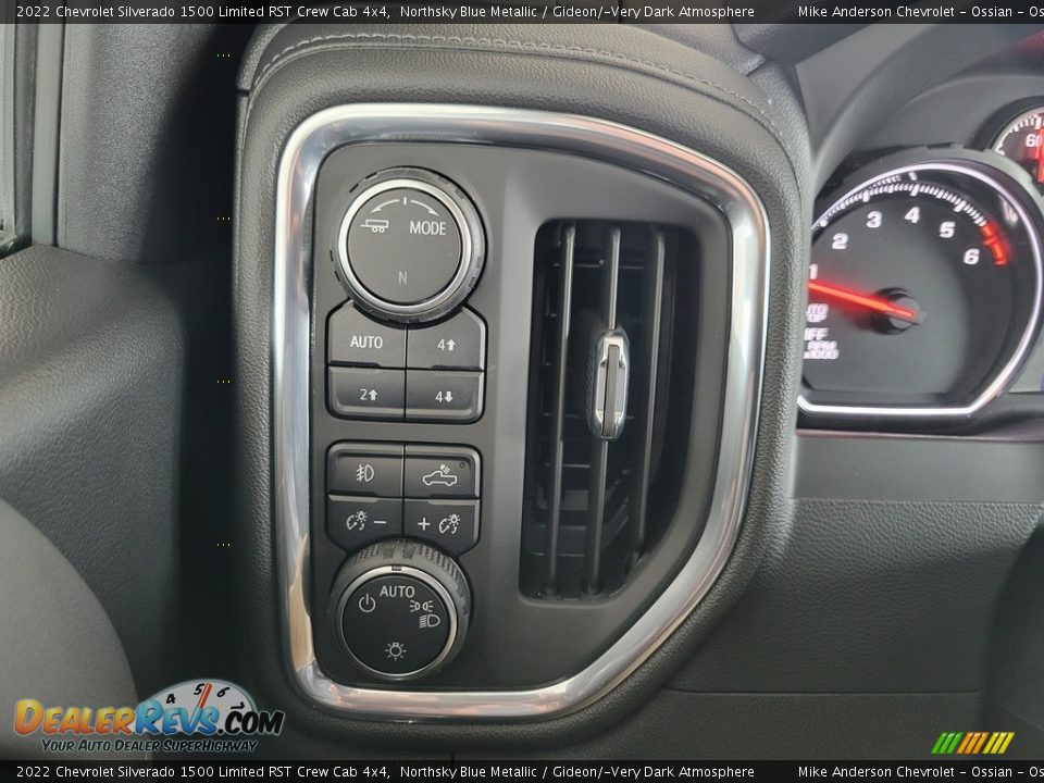 Controls of 2022 Chevrolet Silverado 1500 Limited RST Crew Cab 4x4 Photo #28