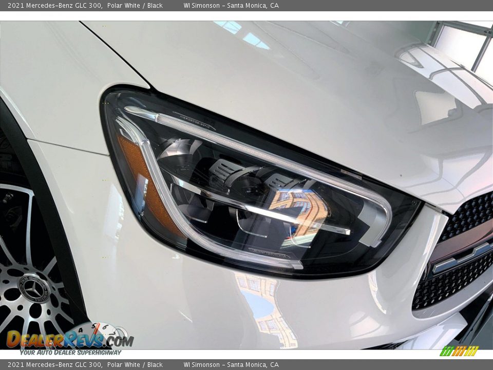 2021 Mercedes-Benz GLC 300 Polar White / Black Photo #28