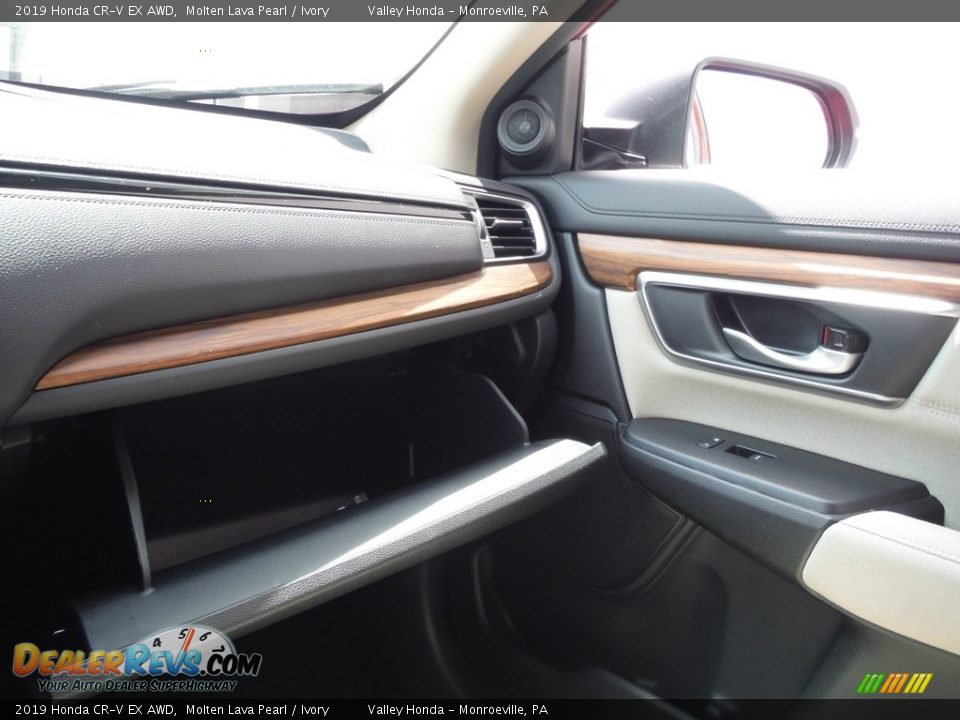 2019 Honda CR-V EX AWD Molten Lava Pearl / Ivory Photo #27
