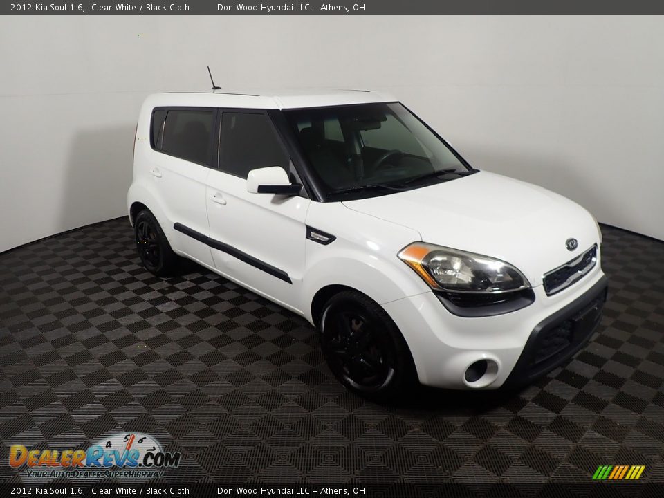 2012 Kia Soul 1.6 Clear White / Black Cloth Photo #2