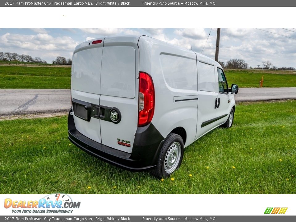 2017 Ram ProMaster City Tradesman Cargo Van Bright White / Black Photo #4