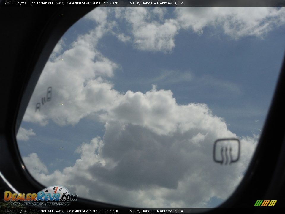2021 Toyota Highlander XLE AWD Celestial Silver Metallic / Black Photo #7