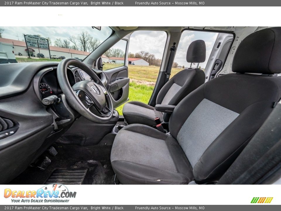 2017 Ram ProMaster City Tradesman Cargo Van Bright White / Black Photo #17