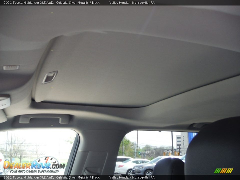 2021 Toyota Highlander XLE AWD Celestial Silver Metallic / Black Photo #12