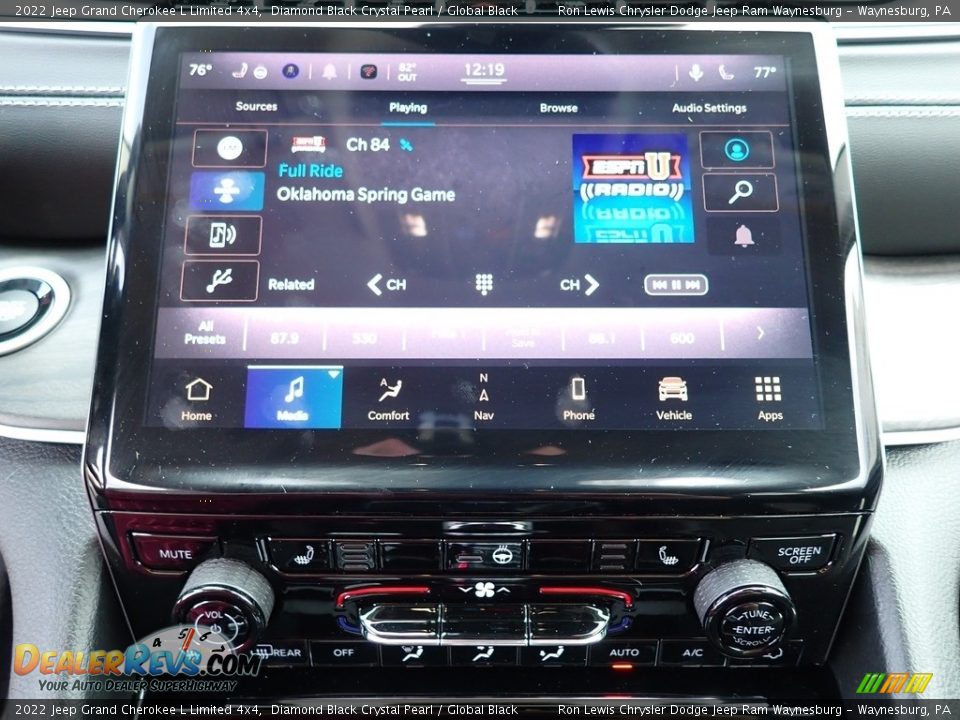 2022 Jeep Grand Cherokee L Limited 4x4 Diamond Black Crystal Pearl / Global Black Photo #20