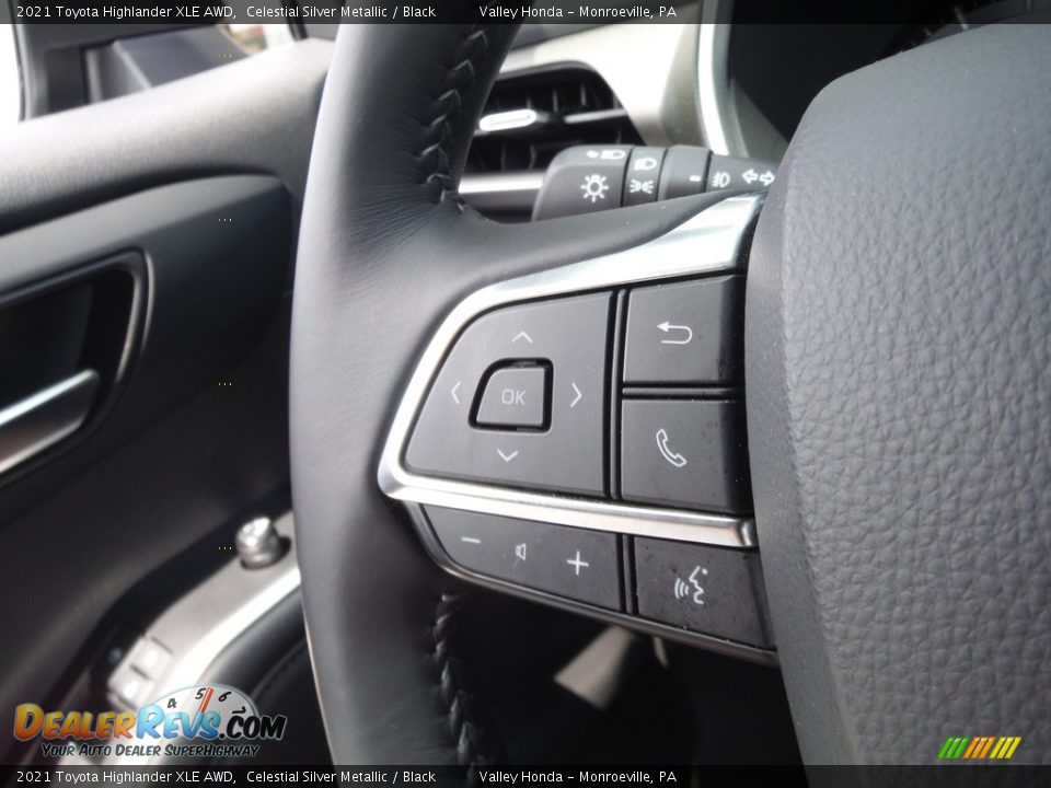 2021 Toyota Highlander XLE AWD Steering Wheel Photo #26