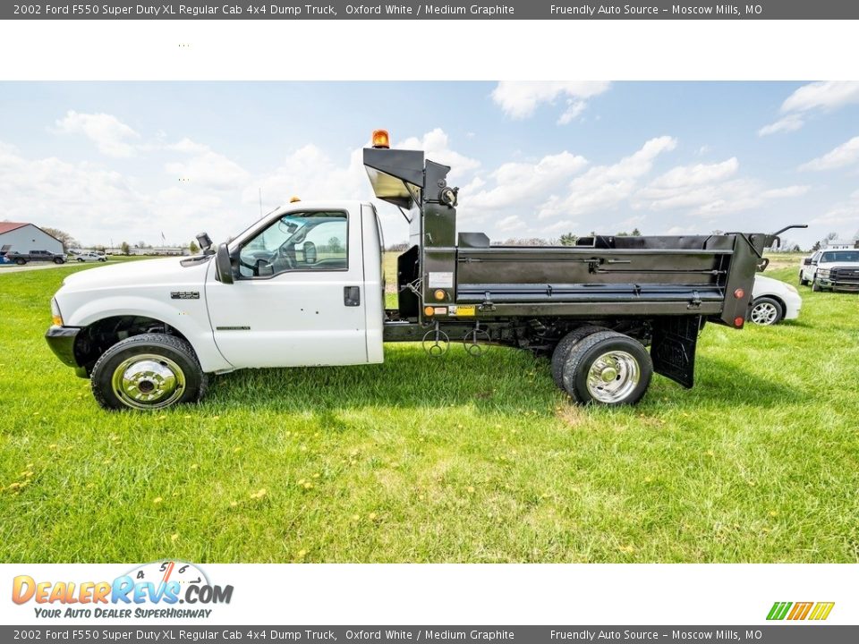 Oxford White 2002 Ford F550 Super Duty XL Regular Cab 4x4 Dump Truck Photo #7