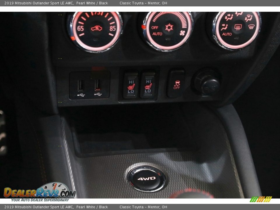 2019 Mitsubishi Outlander Sport LE AWC Pearl White / Black Photo #13