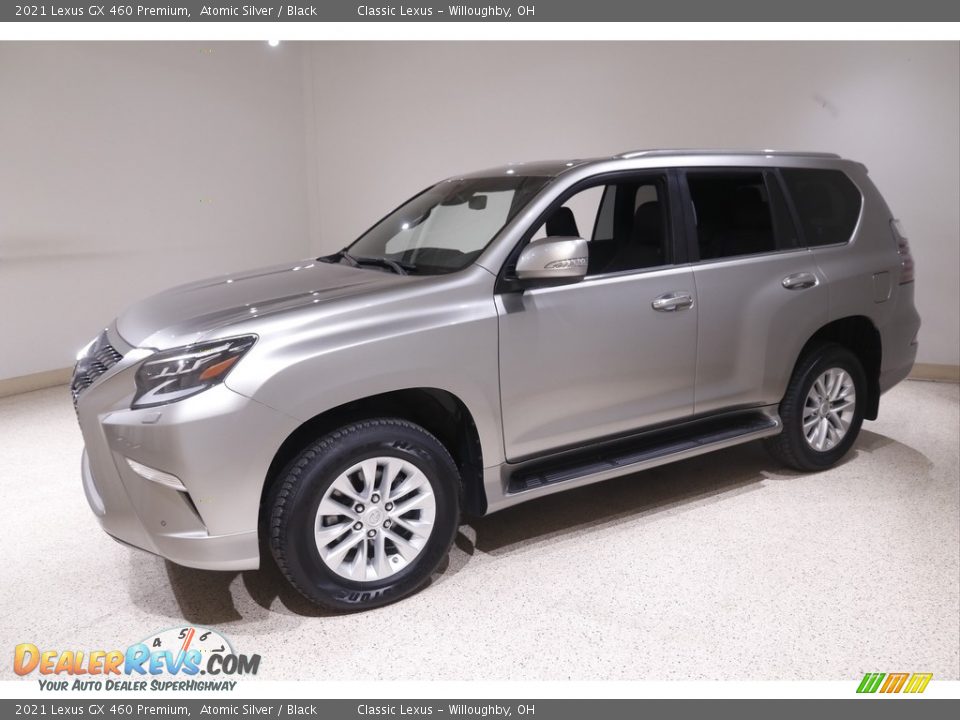 Front 3/4 View of 2021 Lexus GX 460 Premium Photo #3