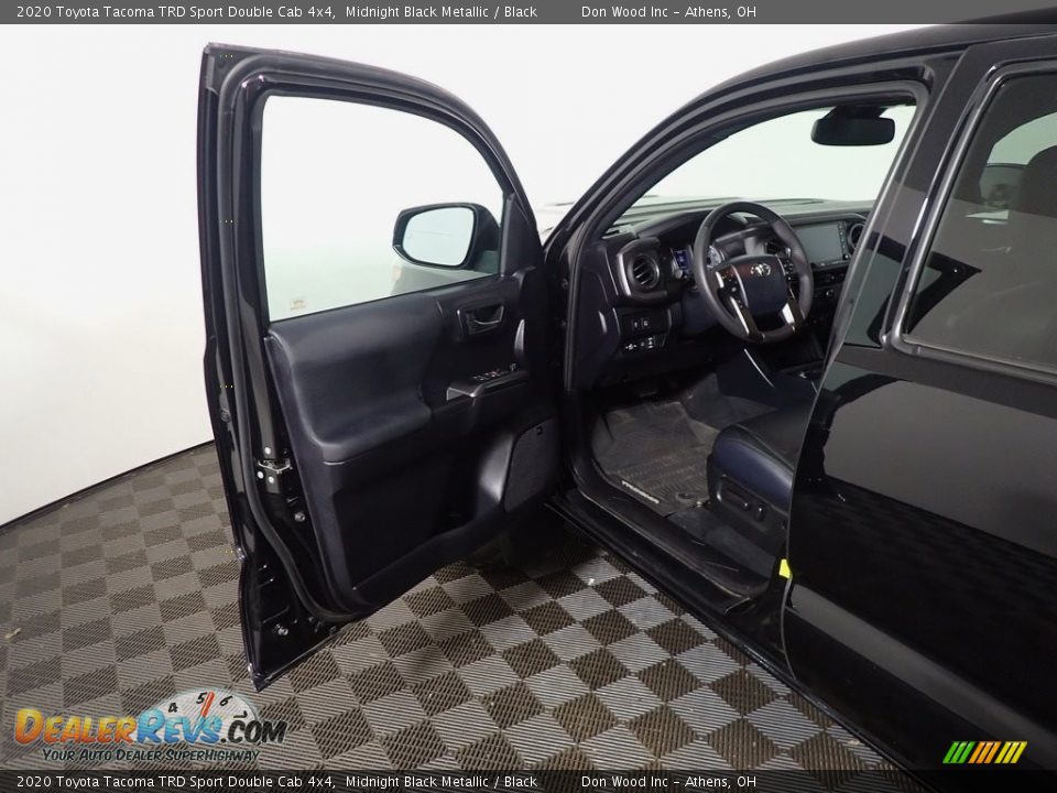 2020 Toyota Tacoma TRD Sport Double Cab 4x4 Midnight Black Metallic / Black Photo #22