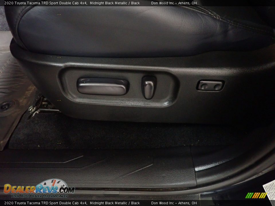 2020 Toyota Tacoma TRD Sport Double Cab 4x4 Midnight Black Metallic / Black Photo #25