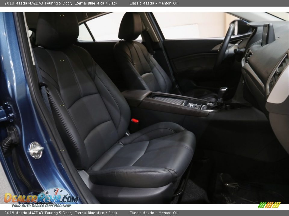 2018 Mazda MAZDA3 Touring 5 Door Eternal Blue Mica / Black Photo #14