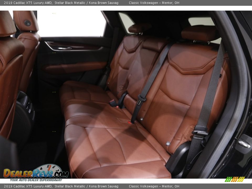 Rear Seat of 2019 Cadillac XT5 Luxury AWD Photo #19