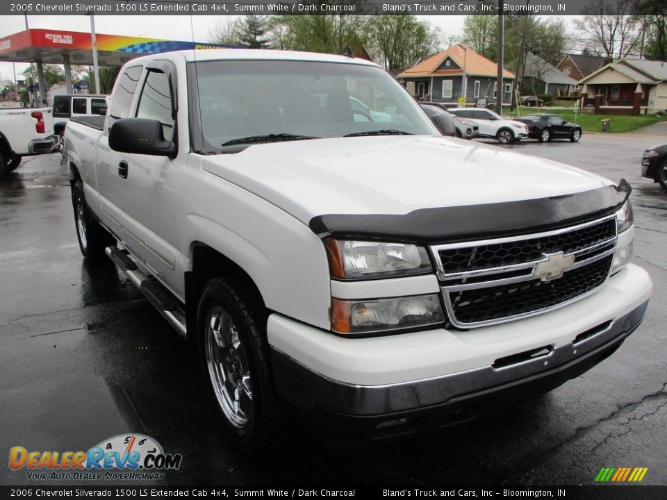 2006 Chevrolet Silverado 1500 LS Extended Cab 4x4 Summit White / Dark Charcoal Photo #5