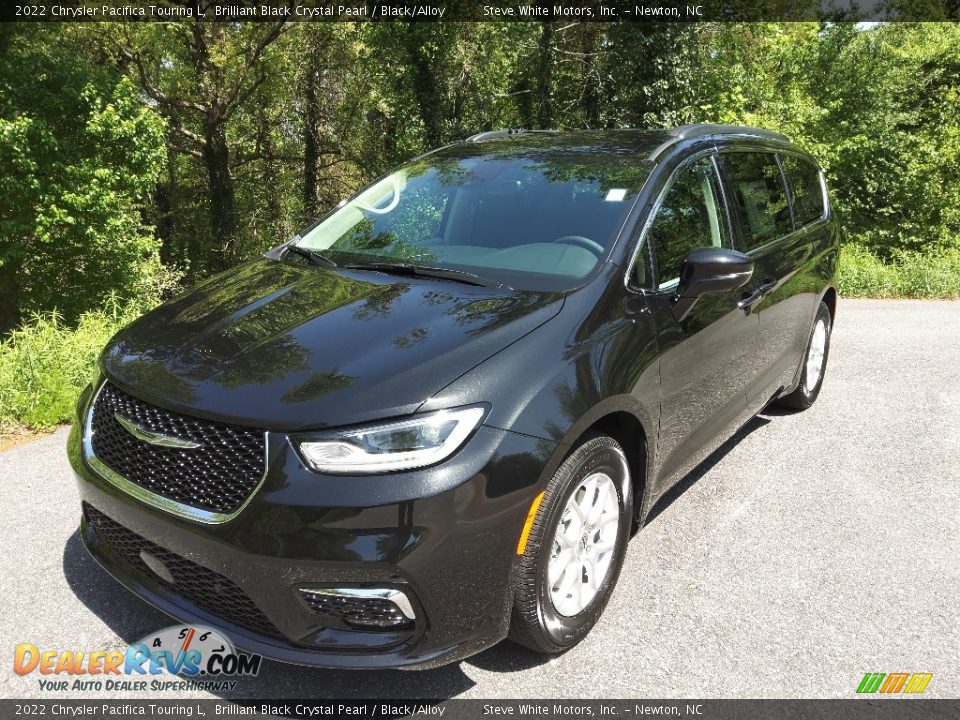 2022 Chrysler Pacifica Touring L Brilliant Black Crystal Pearl / Black/Alloy Photo #2