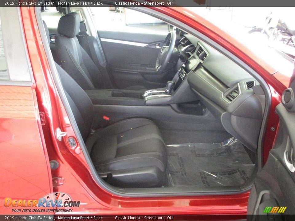2019 Honda Civic EX Sedan Molten Lava Pearl / Black Photo #16