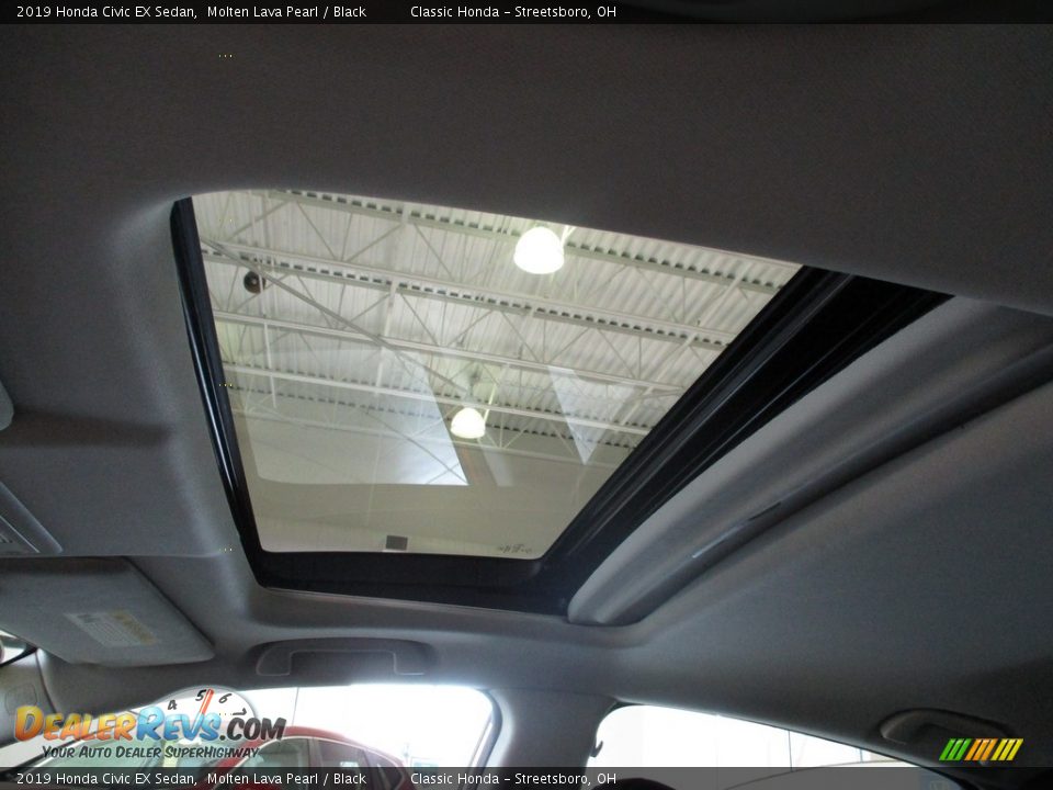 2019 Honda Civic EX Sedan Molten Lava Pearl / Black Photo #28