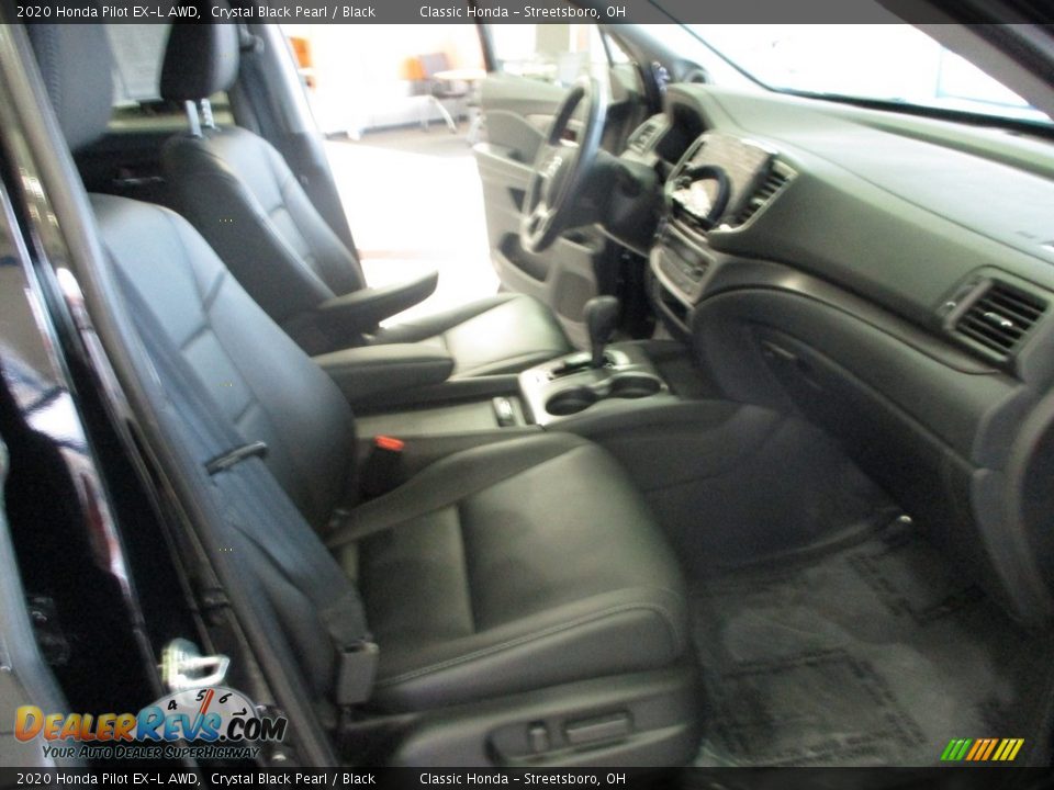 2020 Honda Pilot EX-L AWD Crystal Black Pearl / Black Photo #16