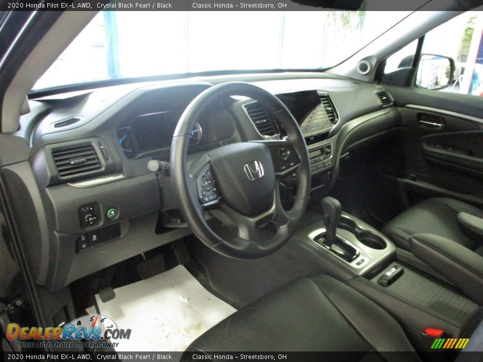 2020 Honda Pilot EX-L AWD Crystal Black Pearl / Black Photo #29