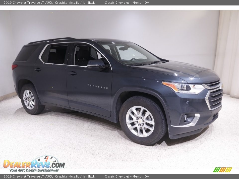 2019 Chevrolet Traverse LT AWD Graphite Metallic / Jet Black Photo #1