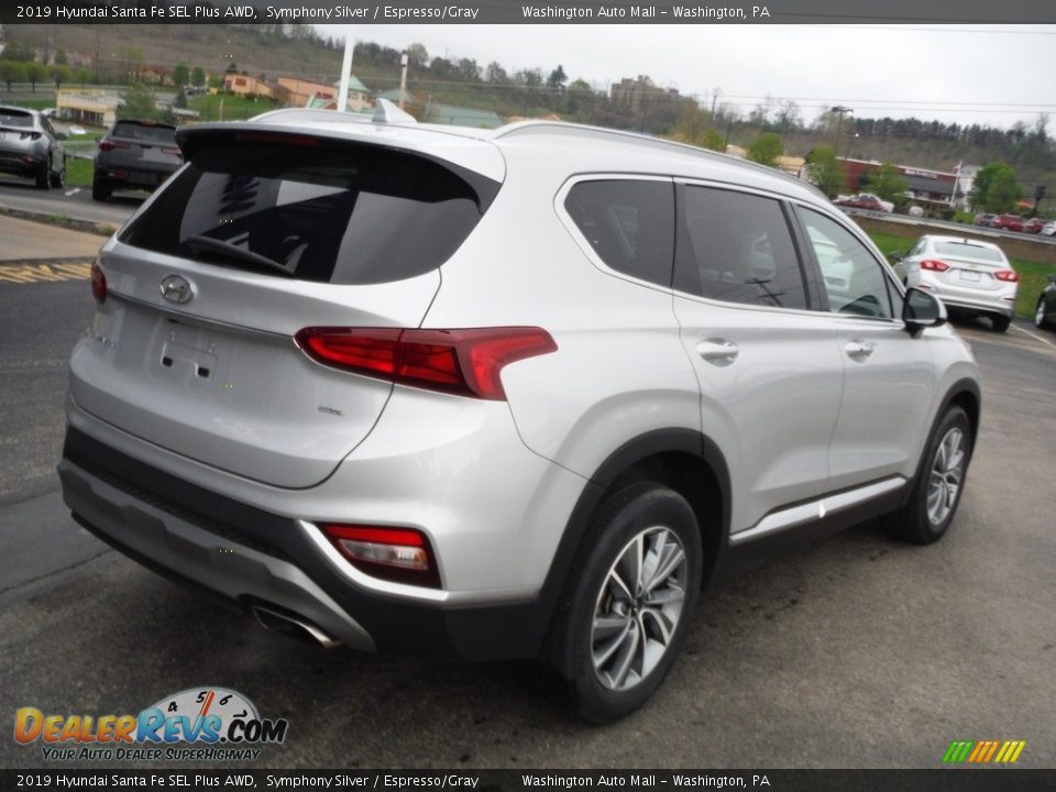 2019 Hyundai Santa Fe SEL Plus AWD Symphony Silver / Espresso/Gray Photo #10