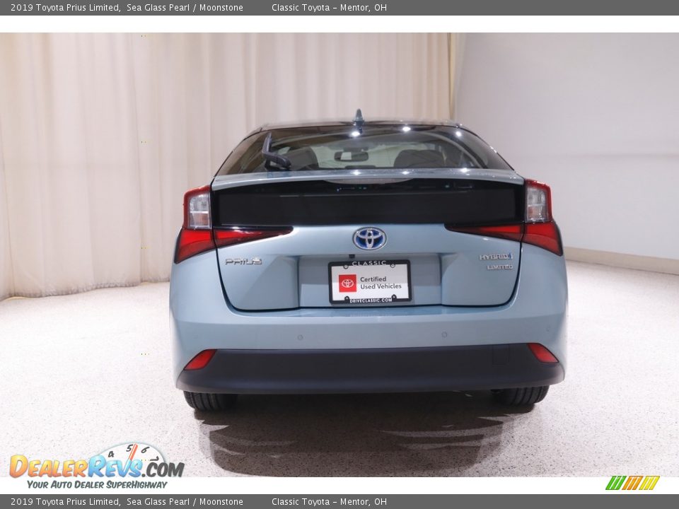 2019 Toyota Prius Limited Sea Glass Pearl / Moonstone Photo #19