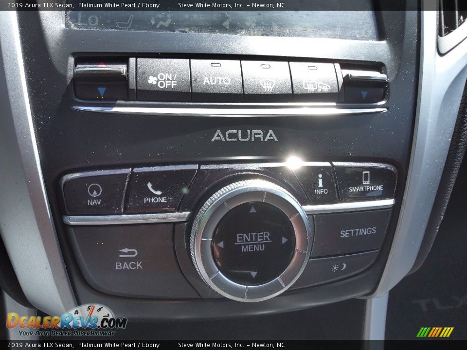 2019 Acura TLX Sedan Platinum White Pearl / Ebony Photo #25