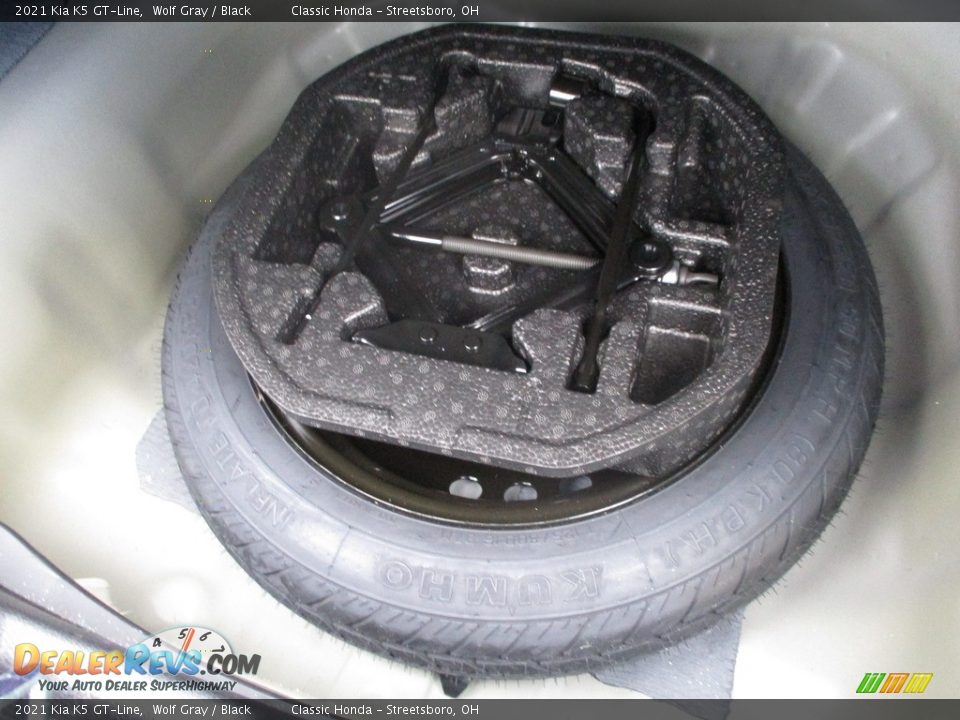 Tool Kit of 2021 Kia K5 GT-Line Photo #15