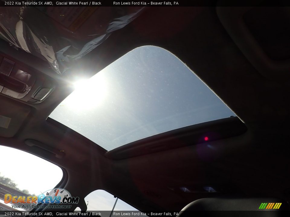 2022 Kia Telluride SX AWD Glacial White Pearl / Black Photo #15
