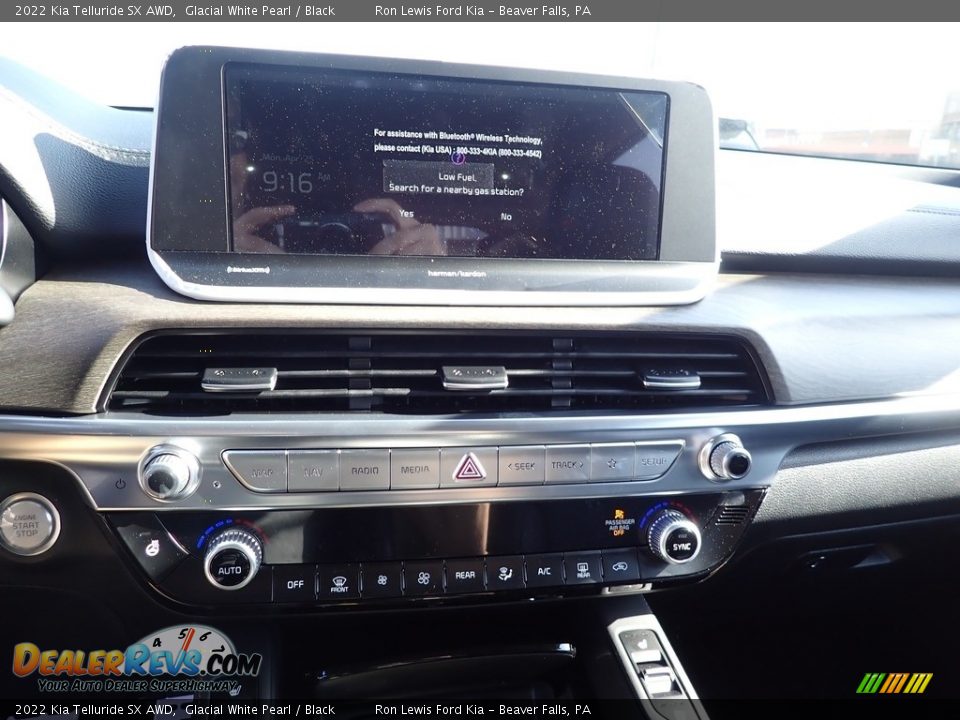 2022 Kia Telluride SX AWD Glacial White Pearl / Black Photo #16