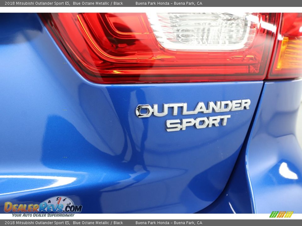 2018 Mitsubishi Outlander Sport ES Logo Photo #10