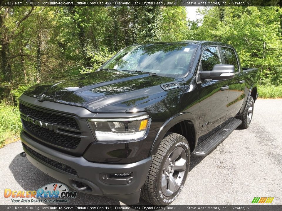 Front 3/4 View of 2022 Ram 1500 Big Horn Built-to-Serve Edition Crew Cab 4x4 Photo #2