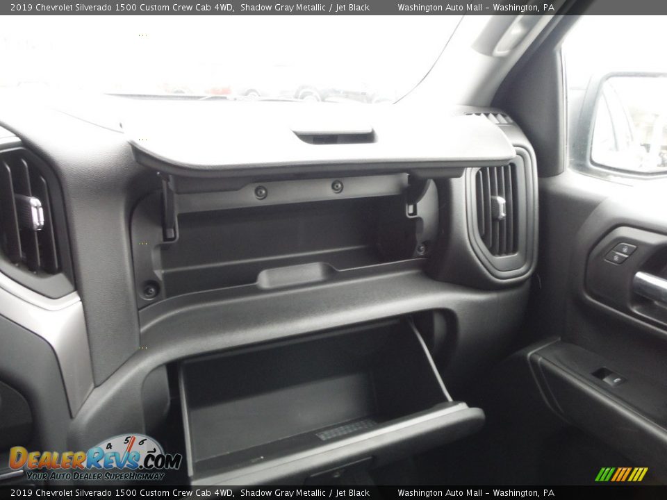 2019 Chevrolet Silverado 1500 Custom Crew Cab 4WD Shadow Gray Metallic / Jet Black Photo #23