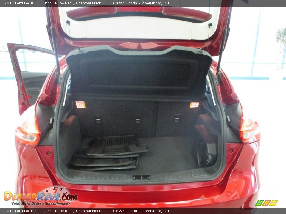 2017 Ford Focus SEL Hatch Ruby Red / Charcoal Black Photo #22
