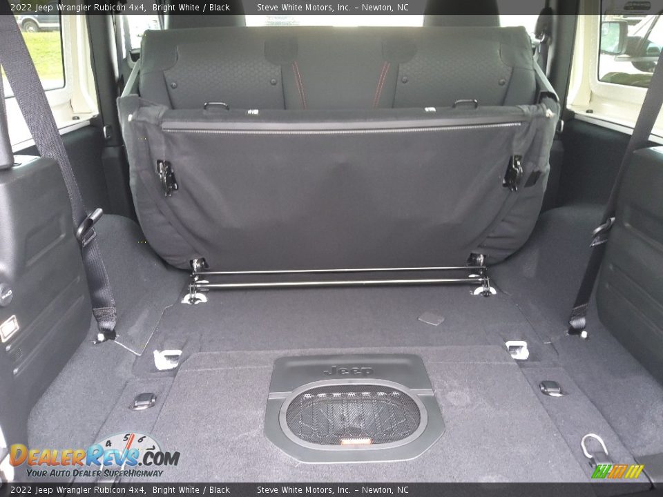 2022 Jeep Wrangler Rubicon 4x4 Trunk Photo #14