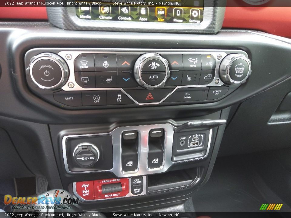 Controls of 2022 Jeep Wrangler Rubicon 4x4 Photo #26