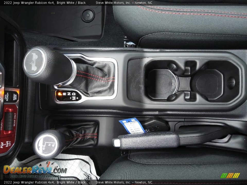 2022 Jeep Wrangler Rubicon 4x4 Shifter Photo #27