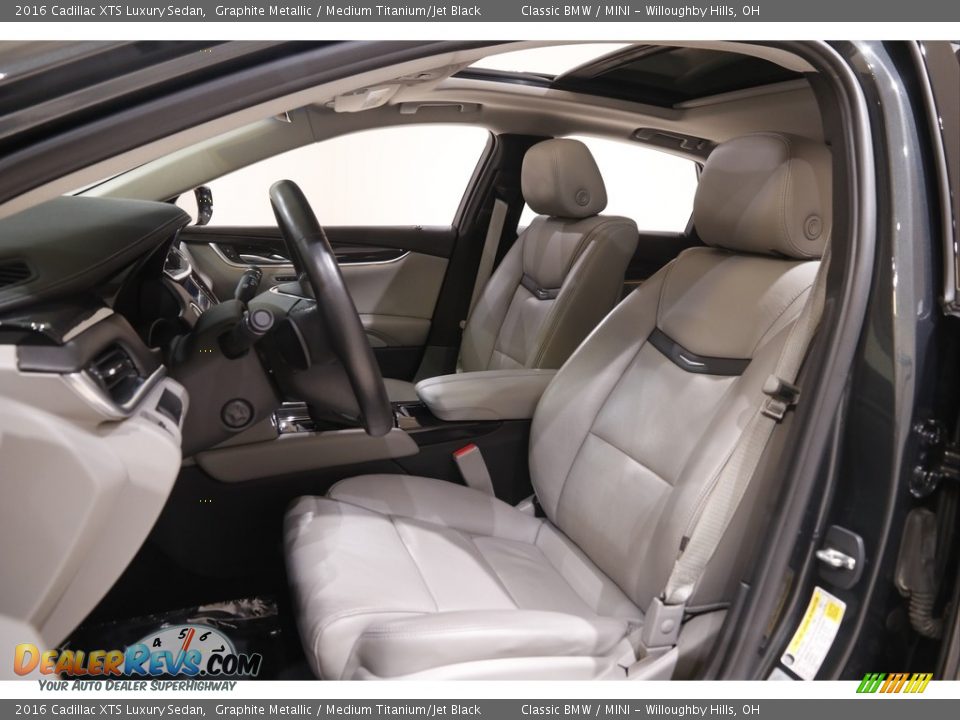 Front Seat of 2016 Cadillac XTS Luxury Sedan Photo #5