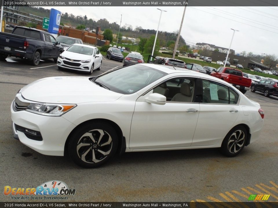 2016 Honda Accord EX-L V6 Sedan White Orchid Pearl / Ivory Photo #7