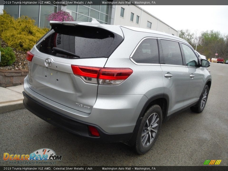 2019 Toyota Highlander XLE AWD Celestial Silver Metallic / Ash Photo #20