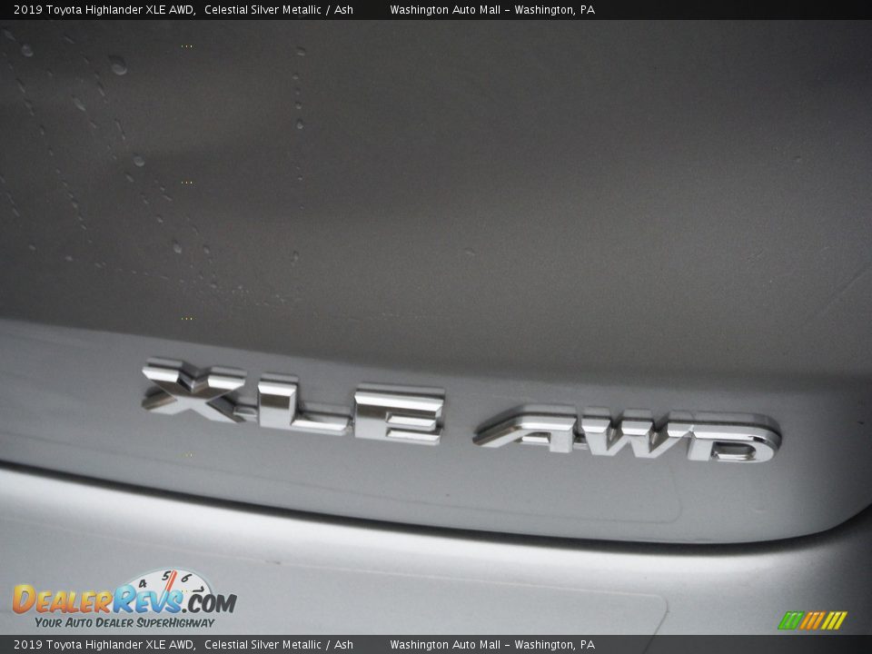 2019 Toyota Highlander XLE AWD Celestial Silver Metallic / Ash Photo #21
