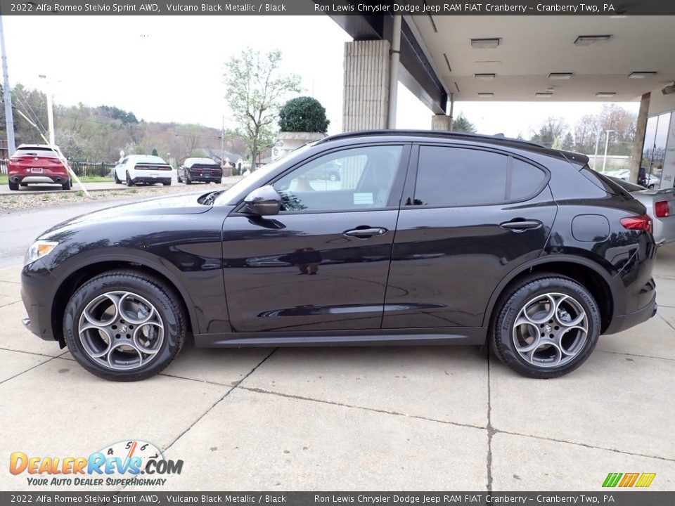 Vulcano Black Metallic 2022 Alfa Romeo Stelvio Sprint AWD Photo #2