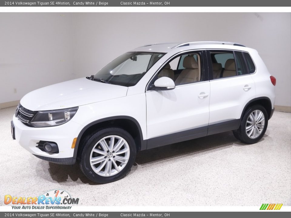 2014 Volkswagen Tiguan SE 4Motion Candy White / Beige Photo #3