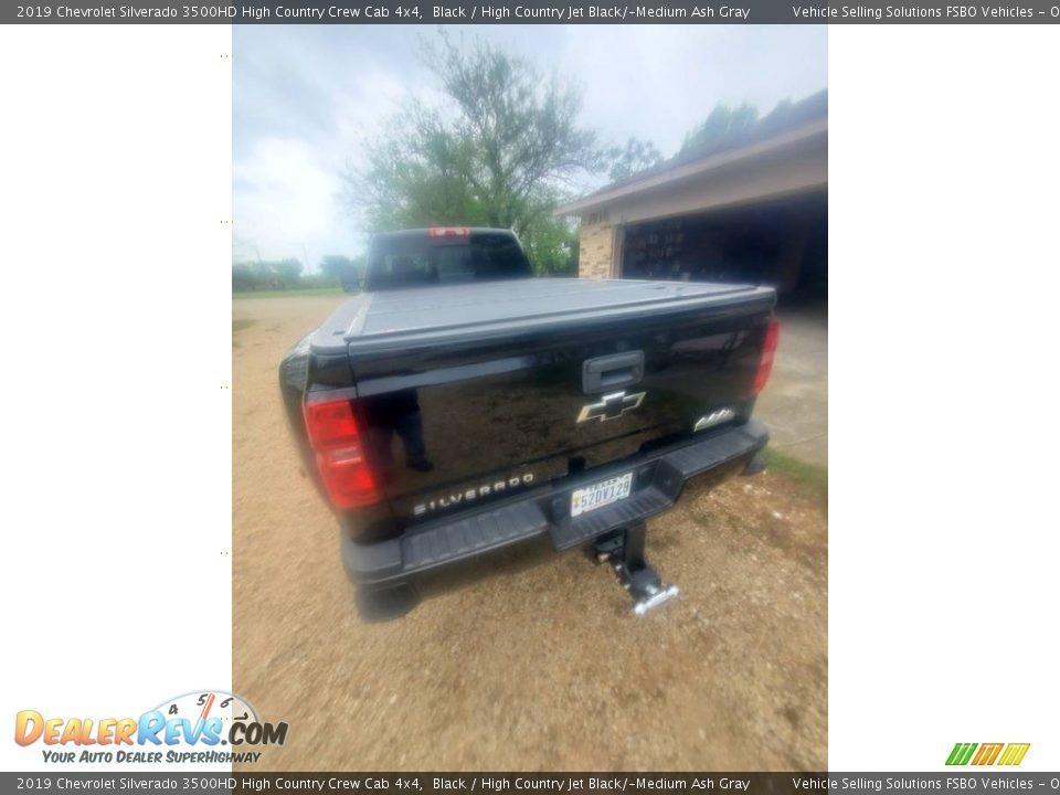 2019 Chevrolet Silverado 3500HD High Country Crew Cab 4x4 Black / High Country Jet Black/­Medium Ash Gray Photo #10