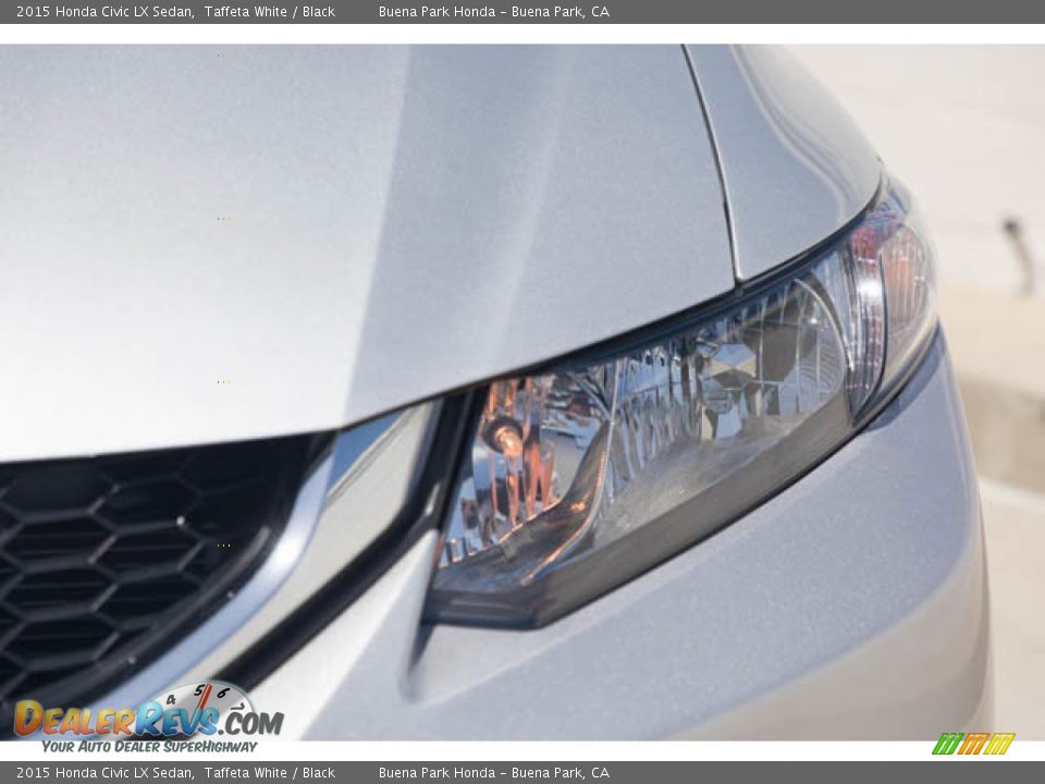 2015 Honda Civic LX Sedan Taffeta White / Black Photo #9