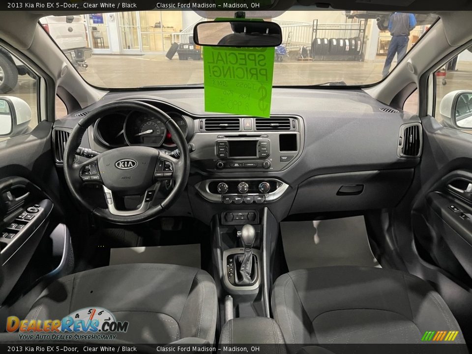 2013 Kia Rio EX 5-Door Clear White / Black Photo #12