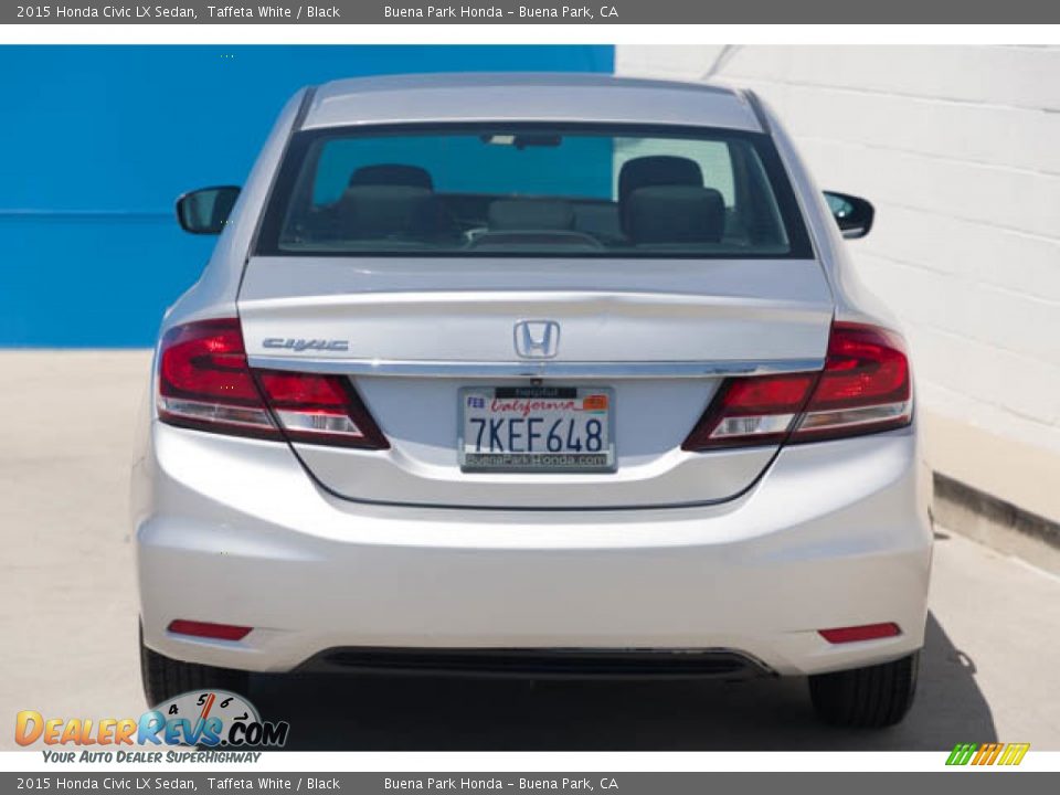 2015 Honda Civic LX Sedan Taffeta White / Black Photo #11