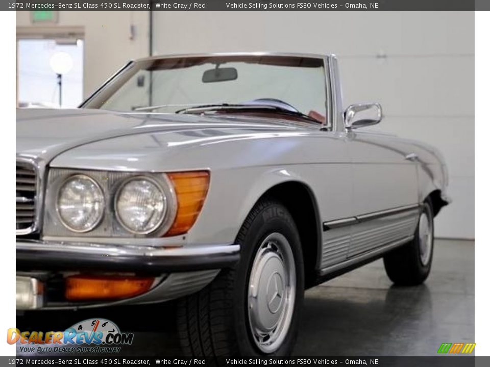 1972 Mercedes-Benz SL Class 450 SL Roadster White Gray / Red Photo #1