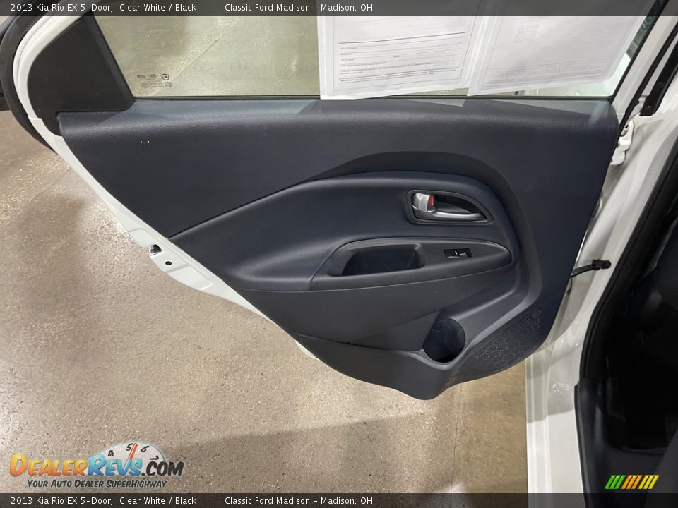 2013 Kia Rio EX 5-Door Clear White / Black Photo #14